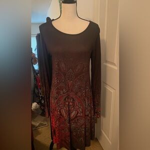 Desigual  Brown and Red Paisley Long Sleeve Dress
PTP 20’
Length 38’